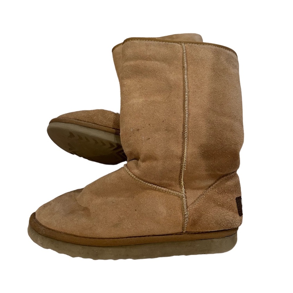 UGG Classic Tall Tan Wool Lined Sheepskin Boots Women’s size 9 Well Loved - Picture 1 of 6